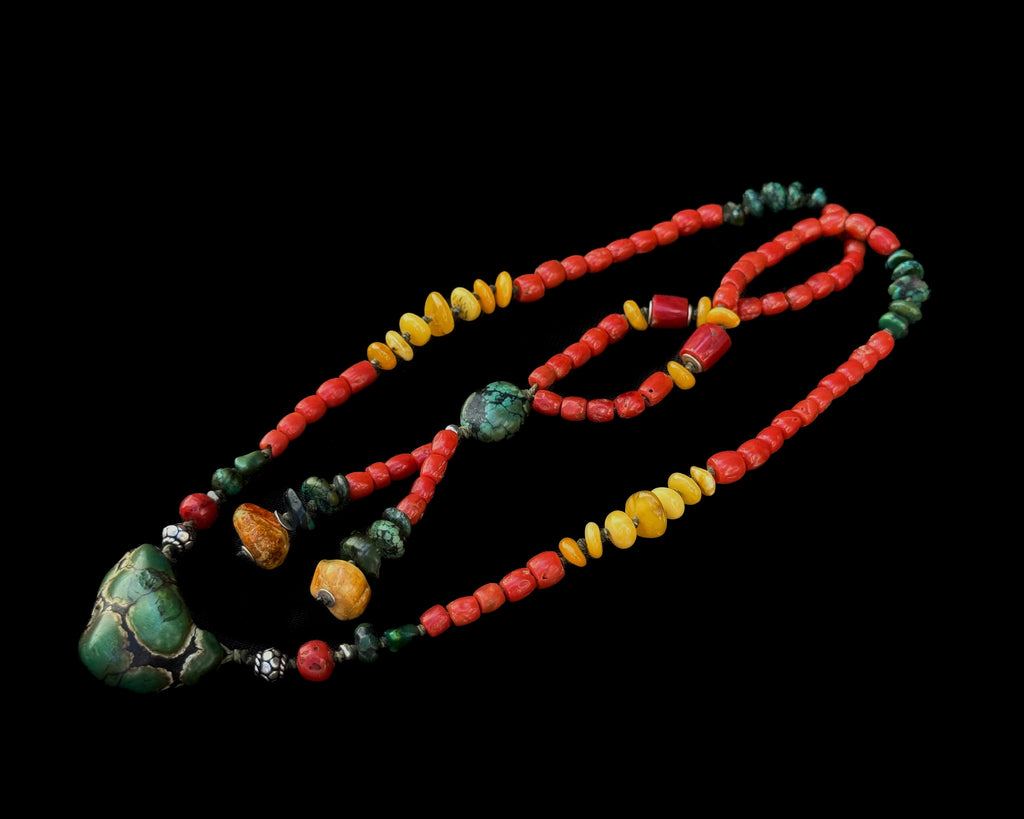 Ancient Tibetan Turquoise Necklace
